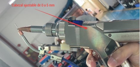 ajuste de cabezal de soldadora laser de fibra sierra tech solutions