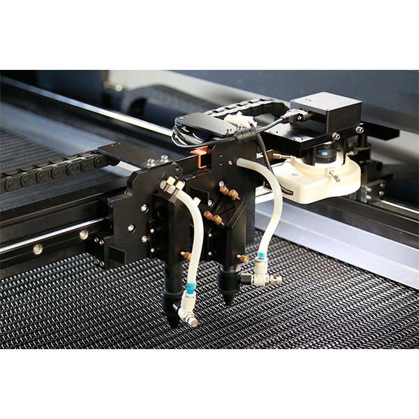 Doble cabezal laser para optimizar el espacio entre diseños y maximizar la produccion