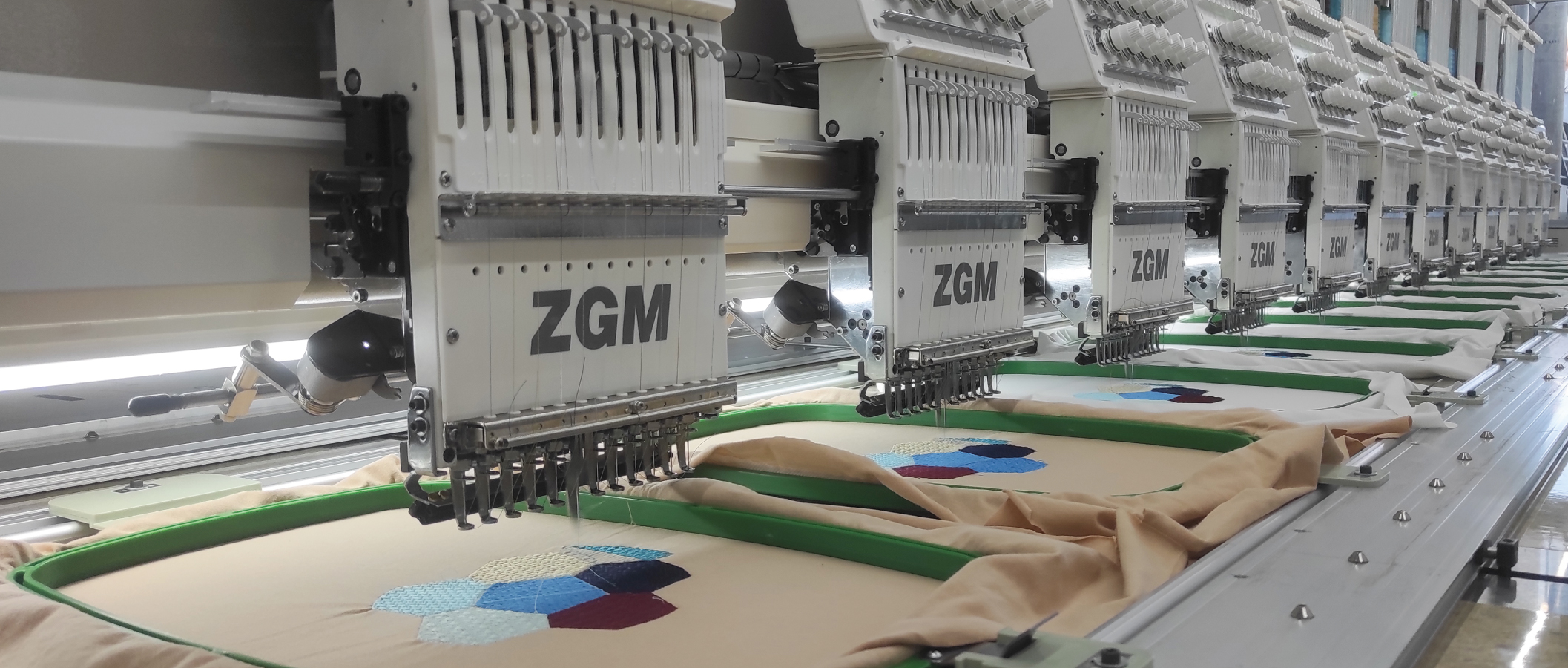 bordadoras industriales, bordados, bordadoras zgm, bordadoras 12 cabezales