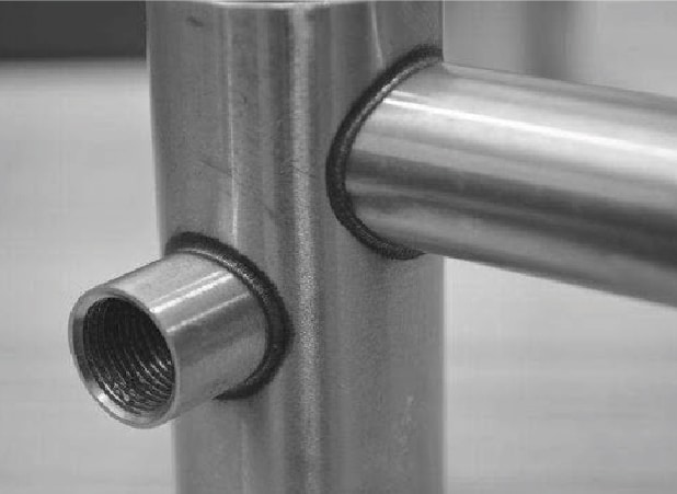 soldadura de tuberias metalicas con maquina laser 3 en 1