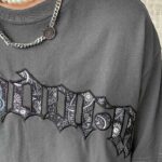 bordado de parches en remera